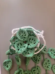 Décoration végétale au crochet faite main pour intérieur